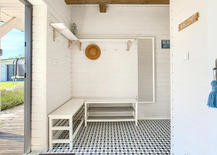 Dom Cayetano, Sun & Snow Zastan